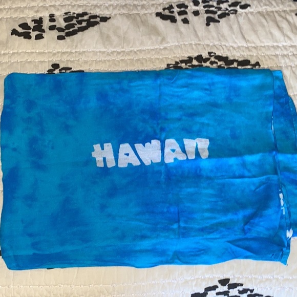 Coverup/Scarf/Shawl/Wrap - Picture 2 of 10